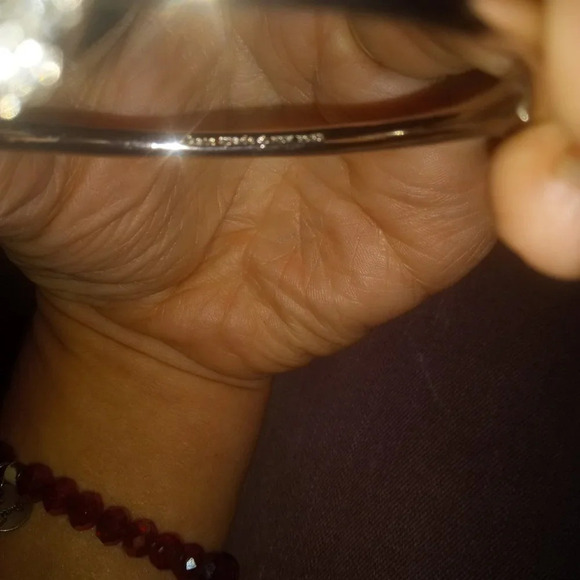 Kate Spade Silver • Sailor’s Knot Crystal Pavè Hinged Bangle Bracelet - Picture 4 of 4